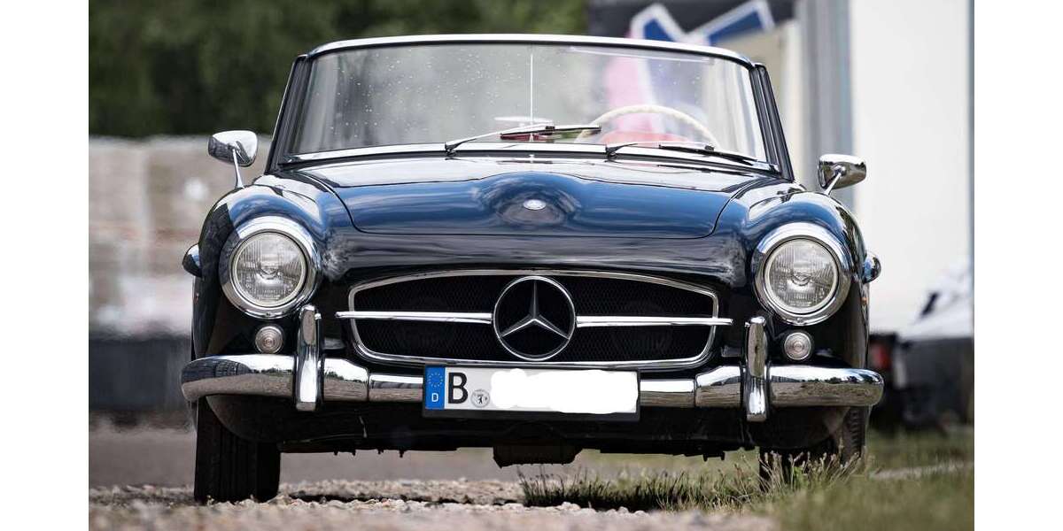 Mercedes-Benz 190 4.653 km 155.000 &euro; Berlin, Stadt 13599
