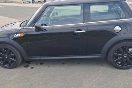 Mini Cooper S 131.976 km 7.990 &euro; Konradsreuth 95176