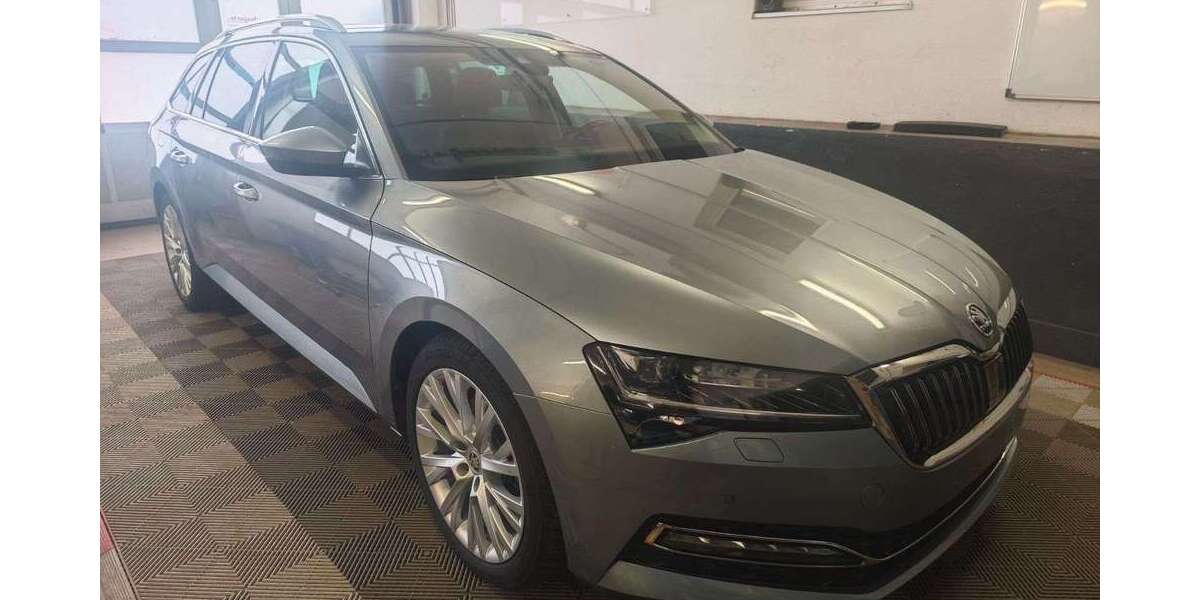 Skoda Superb 107.000 km 22.790 € Fürstenfeldbruck 82256