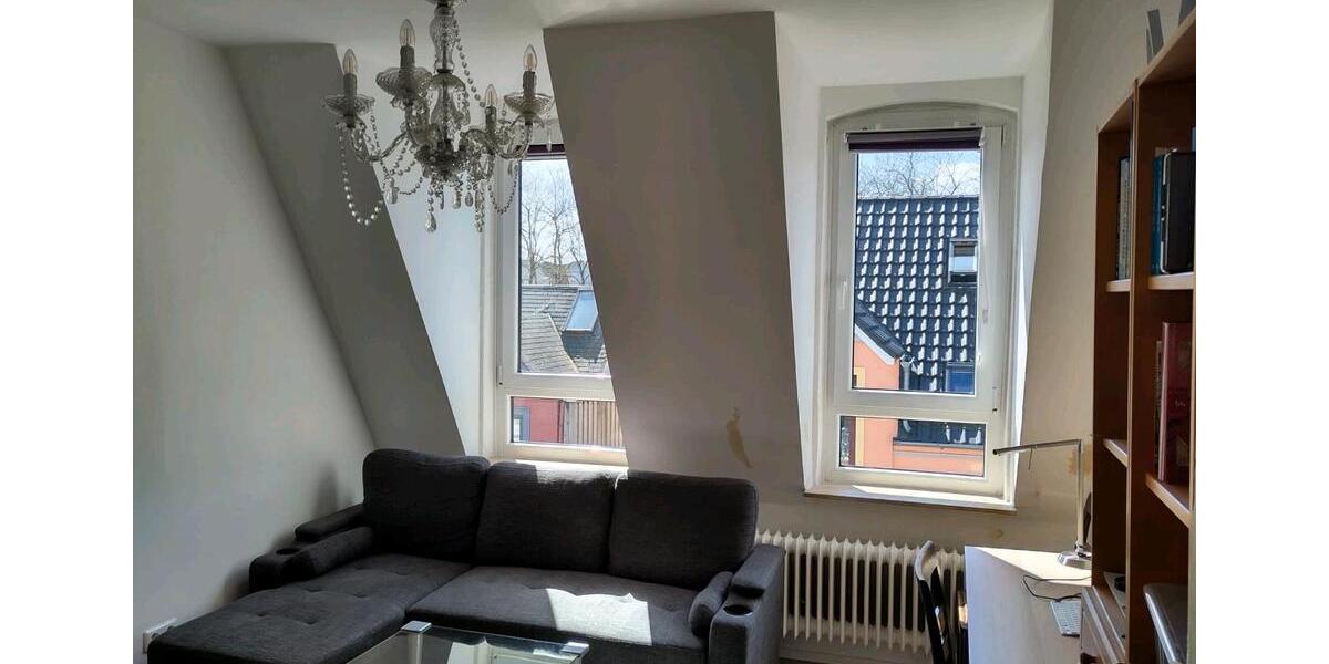 Dachgeschoßwohnung Bremerhaven - 2 Zimmer, 50 m&sup2;, 455&euro; | Angebot:26341156