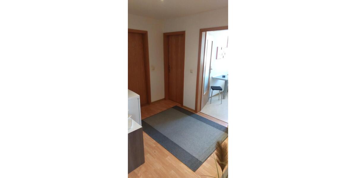 Etagenwohnung Werdau - 3 Zimmer, 70 m&sup2;, 390&euro; | Angebot:26411618