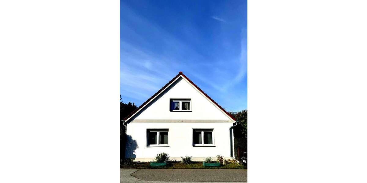 Einzigartiges Einfamilienhaus mit viel Nebengelass in Seenähe! Ideal auch für Ferienwohnungen! - Einfamilienhaus Lohsa | Angebot:26022821