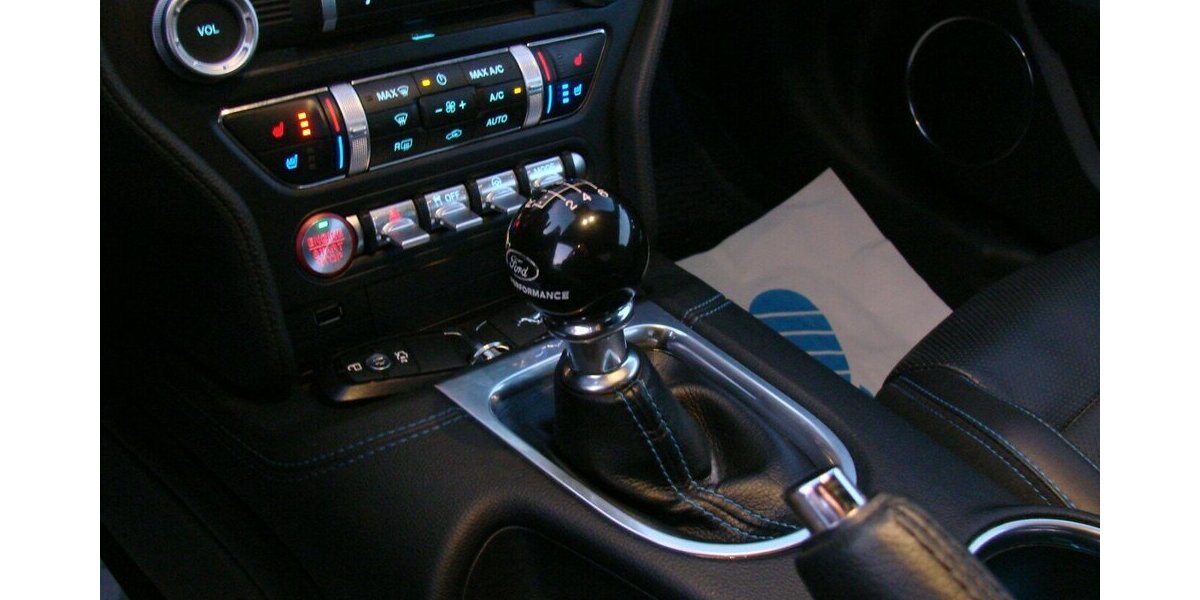 Ford Mustang GT 5.0 V8 Fastback SVT Performance Deutsch 37.112 km 36.980 € Falkensee 14612