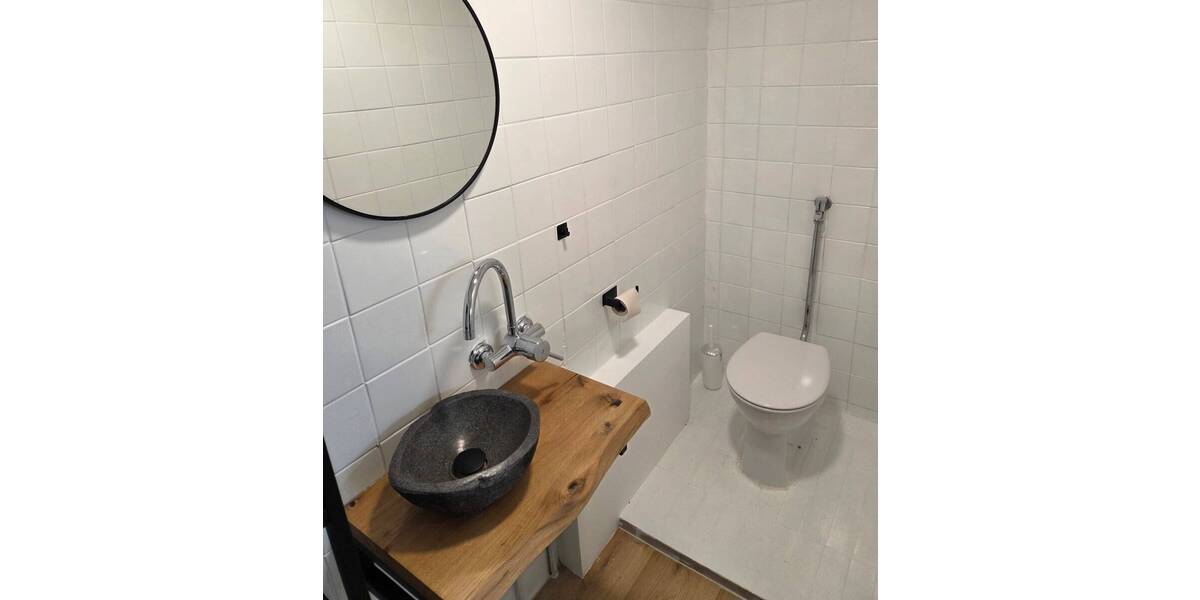 Einfamilienhaus Burghausen - 8 Zimmer, 298 m&sup2;, 1.180.000&euro; | Angebot:26730817