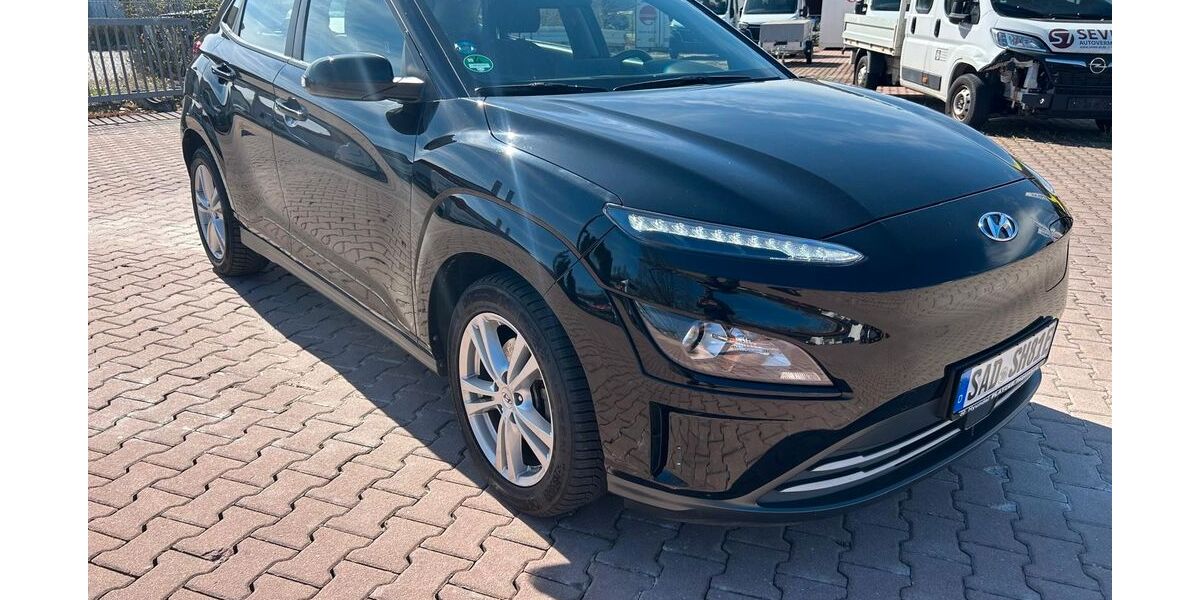 Hyundai KONA 54.770 km 18.250 &euro; Maxhütte- Haidhof 93142
