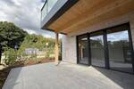 Modernes Wohnen im nachhaltigen Holz-Hybrid-Haus