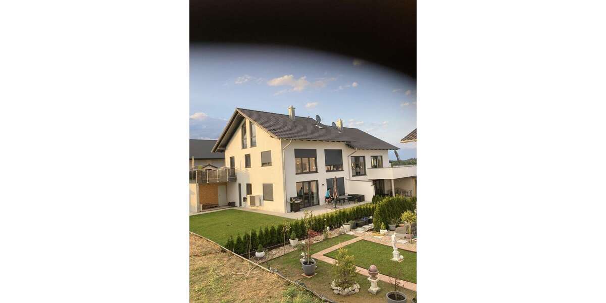 Haus zum Mieten in Eggenfelden 1.600 € 160 m² 8 zimmer