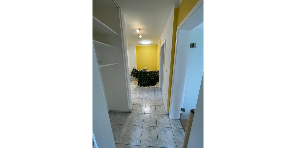 Hochparterre Flensburg Fruerlund - 3.5 Zimmer, 100 m&sup2;, 305.000&euro; | Angebot:27023908