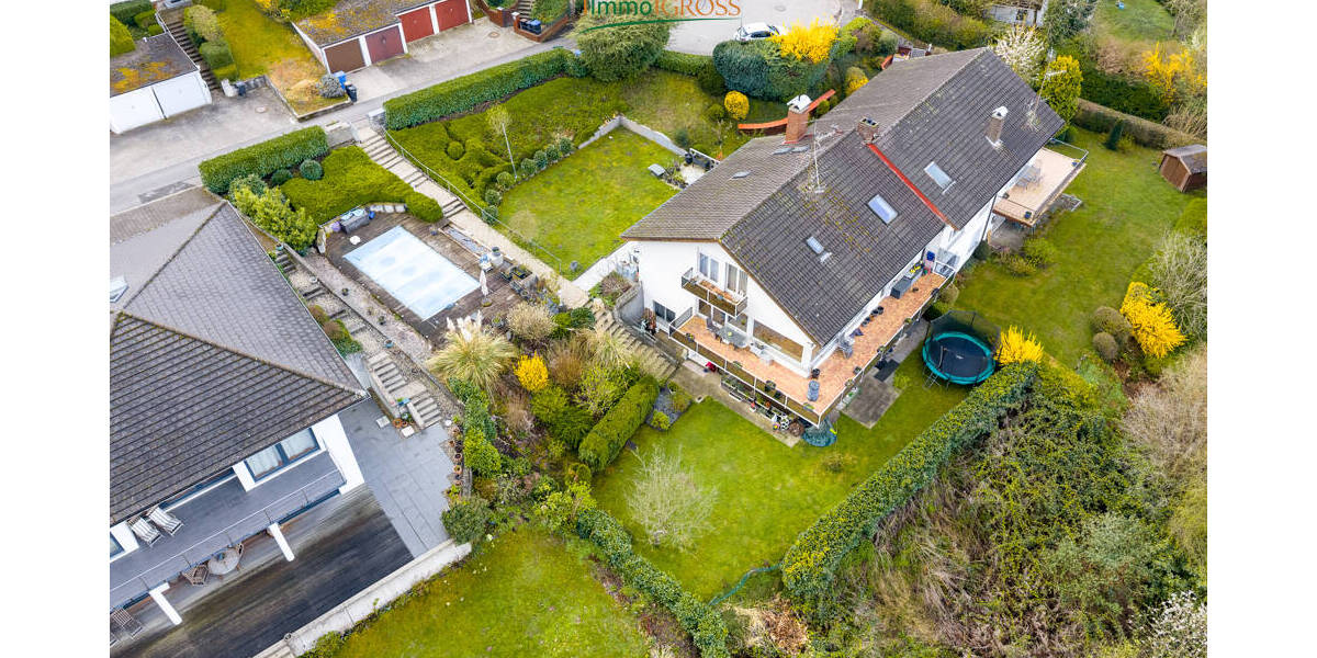 Doppelhaushälfte Lörrach - 8 Zimmer, 205 m&sup2;, 975.000&euro; | Angebot:26105476