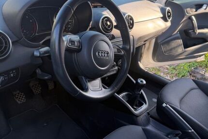 Audi A1 136.046 km 8.199 &euro; Bad Neuenahr- Ahrweiler 53474