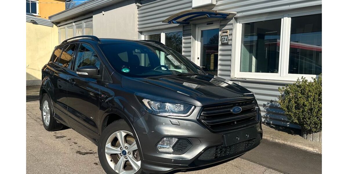 Ford Kuga 96.000 km 15.990 &euro; Cham 93413