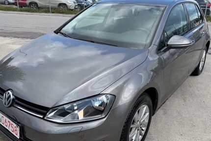 VW Golf 270.000 km 5.200 &euro; Rosenheim 83026