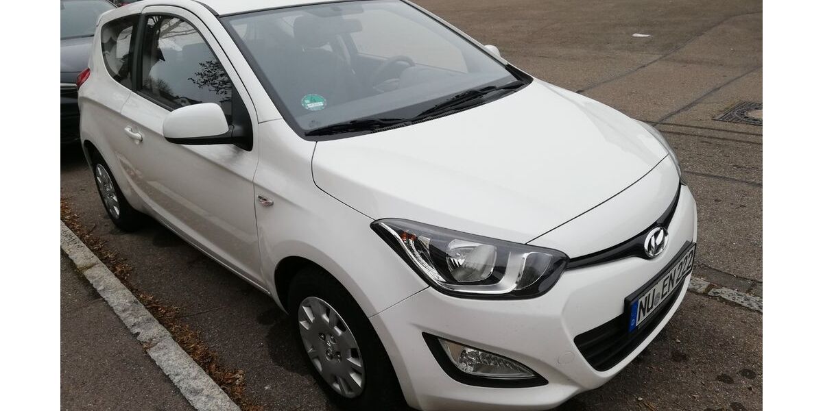 Hyundai i20 43.500 km 4.500 &euro; Neu Ulm 89233