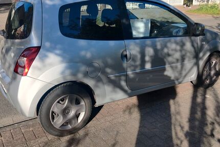 Renault Twingo 122.000 km 2.300 &euro; Oldenburg 26133