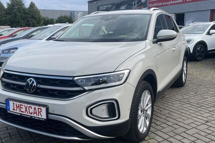 VW T-Roc 28.700 km 26.990 &euro; Bessenbach 63856