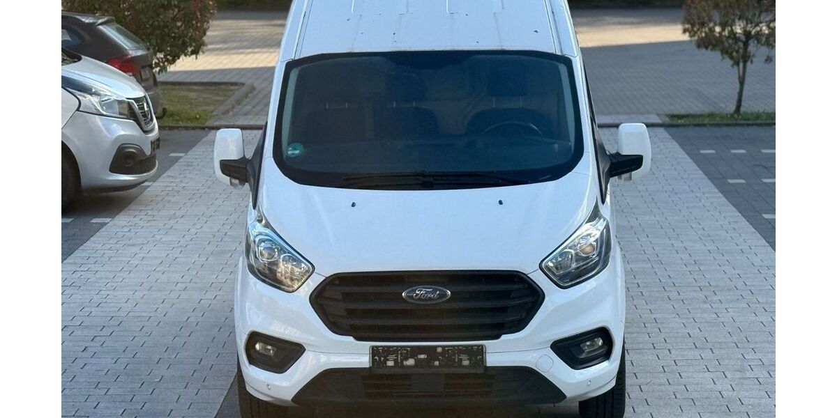 Ford Transit Custom 149.000 km 8.900 &euro; Offenbach am Main 63069