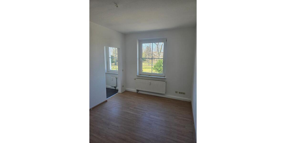 Etagenwohnung Kalbe (Milde) - 2 Zimmer, 37 m&sup2;, 214&euro; | Angebot:25756284