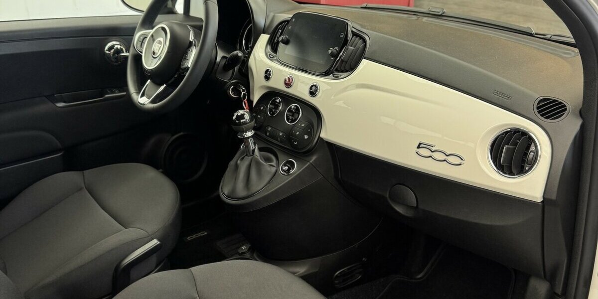 Fiat 500 1.0 Dolcevita Mild-Hybrid CarPlay 1. Hand 25.490 km 12.970 &euro; Lich 35423