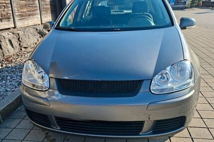 VW Golf 152.000 km 3.900 &euro; Berchtesgaden 83471