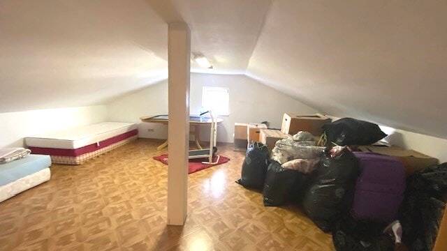 Mehrfamilienhaus, Wohnhaus Oberkirch - 9 Zimmer, 200 m&sup2;, 480.000&euro; | Angebot:25746459