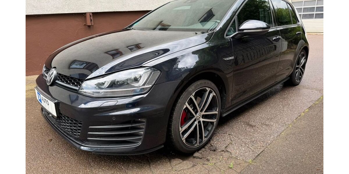 VW Golf 192.000 km 9.990 &euro; Neu-Ulm (Pfuhl) 89233