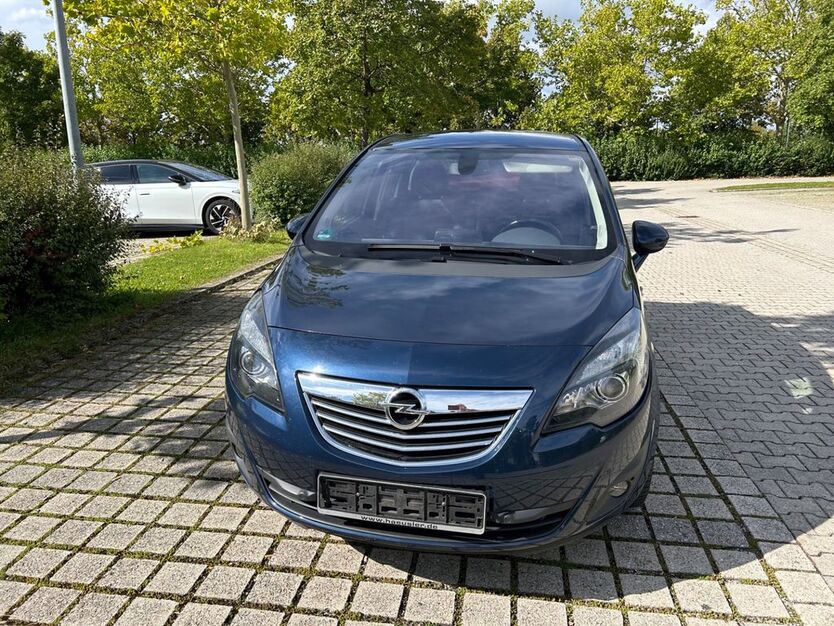Opel Meriva 175.000 km 3.900 € Baldham 85598