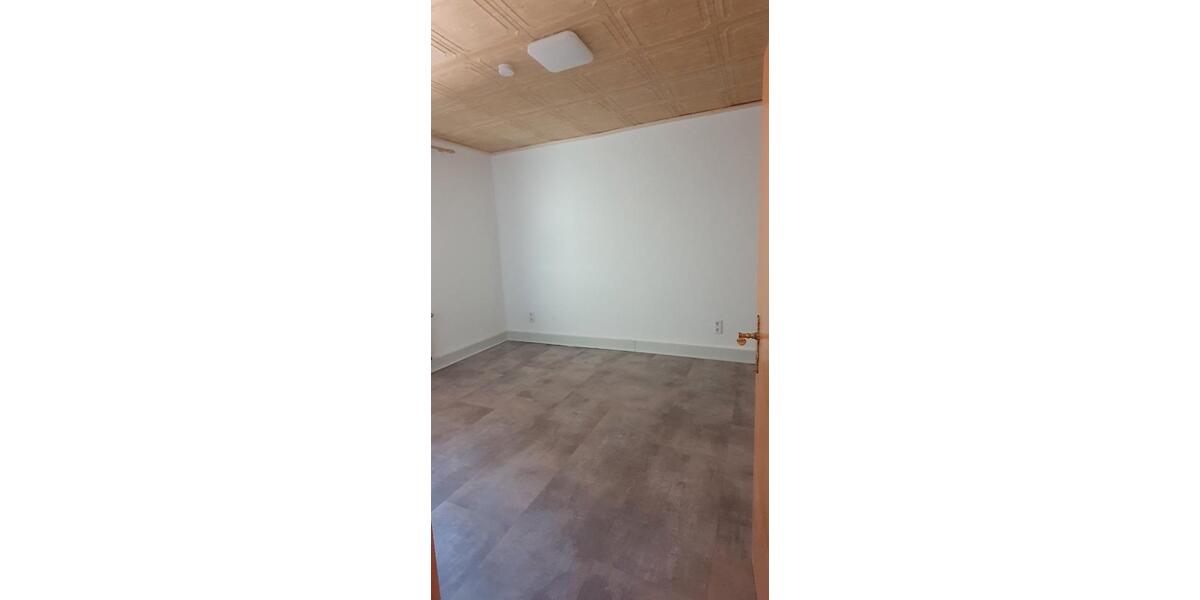 Reihenhaus Mansfeld - 6 Zimmer, 87 m&sup2;, 1.000&euro; | Angebot:26550628