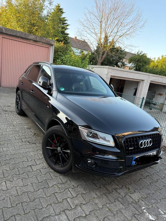 Audi Q5 166.000 km 21.450 € Ahlen 59229