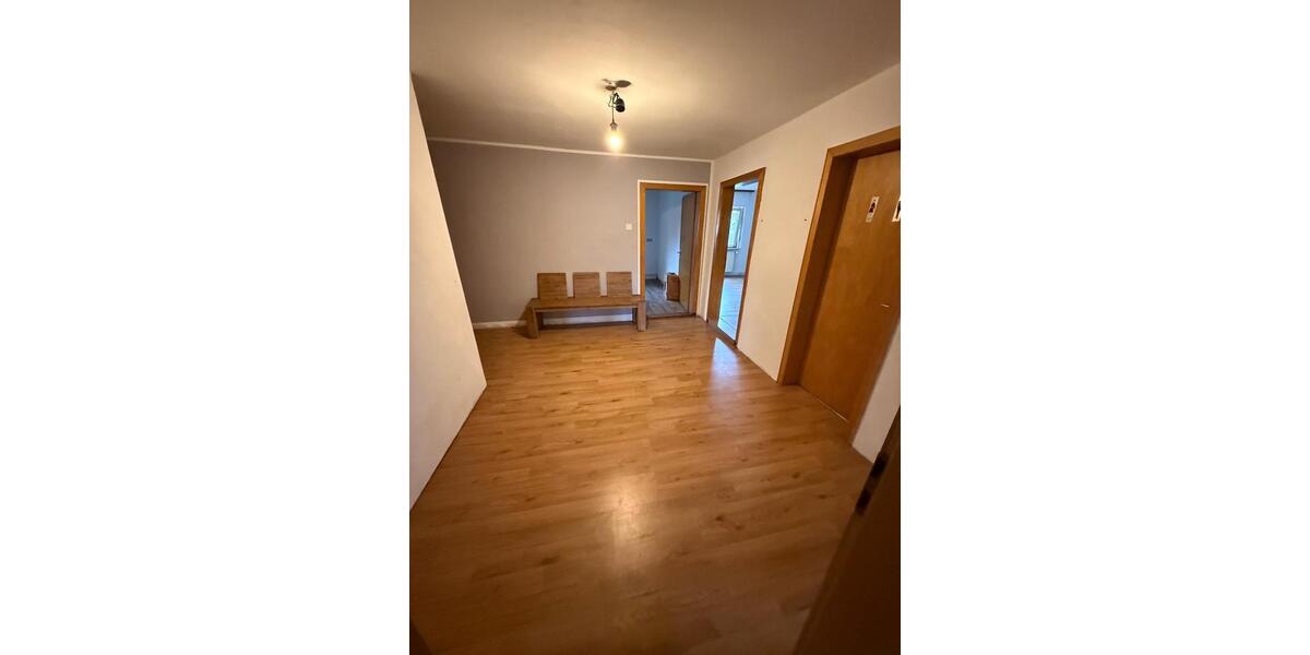 Mehrfamilienhaus, Wohnhaus Extertal - 16 Zimmer, 250 m&sup2;, 1.200&euro; | Angebot:26329604