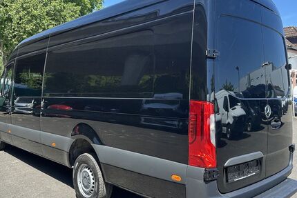 Mercedes-Benz Sprinter 173.342 km 49.385 &euro; Mainz 55122