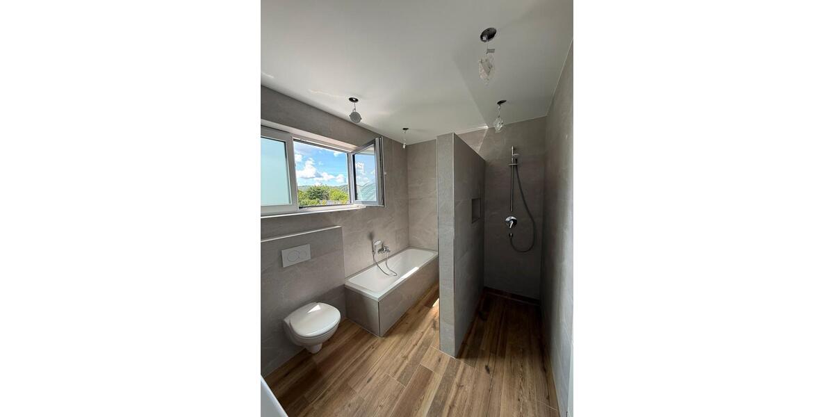 Maisonettenwohnung Weikersheim - 4 Zimmer, 109 m&sup2;, 434.000&euro; | Angebot:25986531
