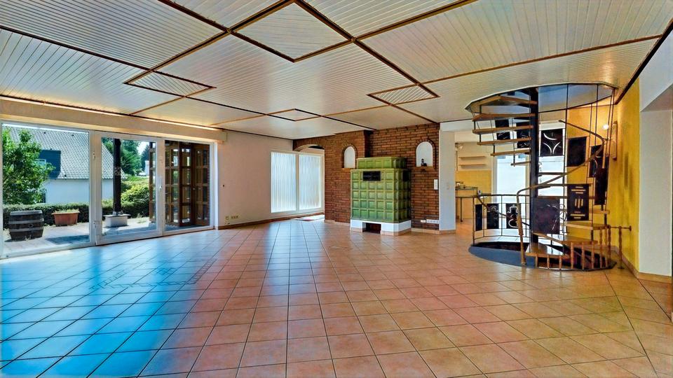 Einfamilienhaus Alfter - 8 Zimmer, 220 m&sup2;, 2.500&euro; | Angebot:26084659