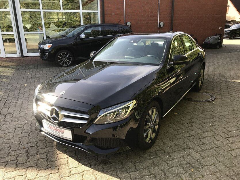 Mercedes-Benz C 180 48.100 km 24.590 € Fuhlenhagen 21493