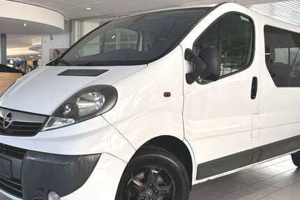 Opel Vivaro 101.300 km 9.800 &euro; Schöningen 38364