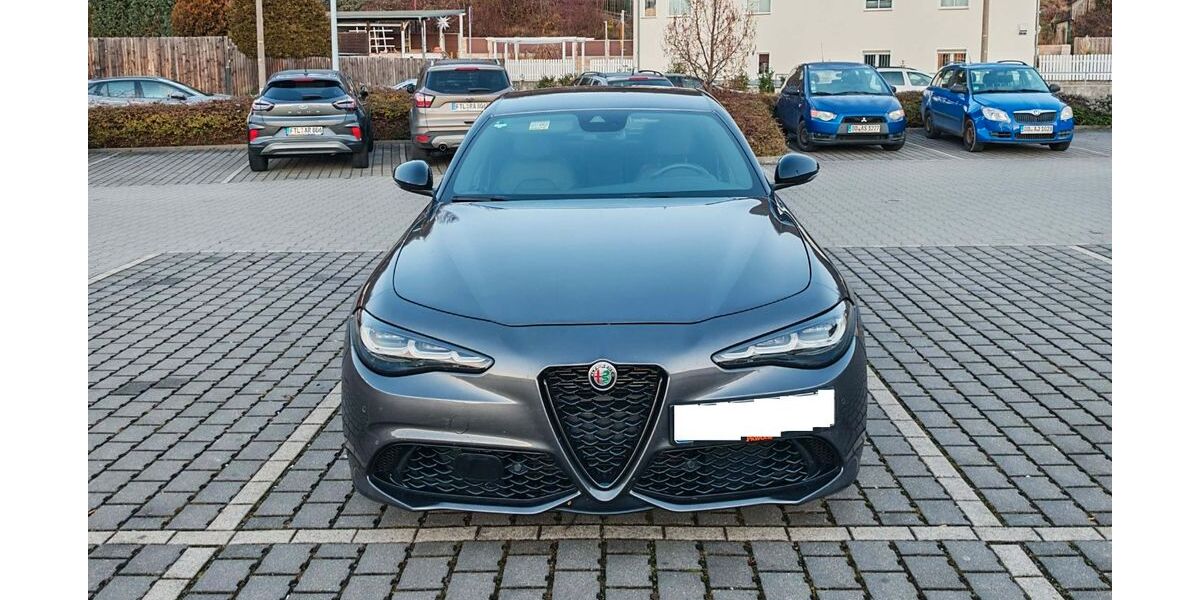 Alfa Romeo Giulia 39.500 km 33.000 &euro; Freital 01705