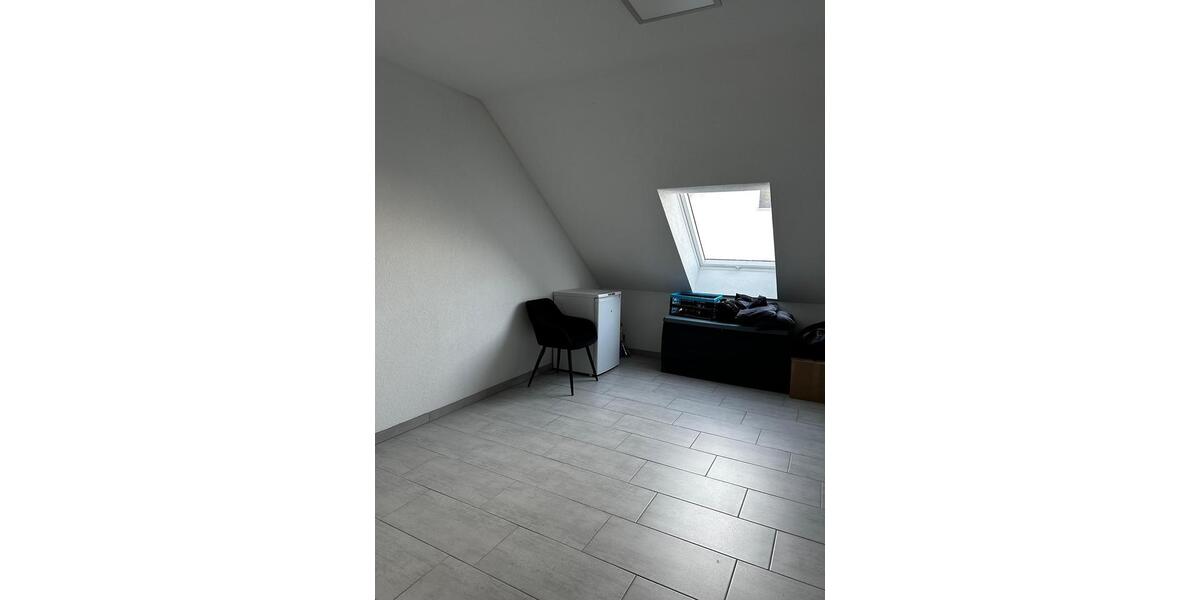 Dachgeschoßwohnung Kirchberg an der Murr - 3 Zimmer, 90 m&sup2;, 1.300&euro; | Angebot:26399994