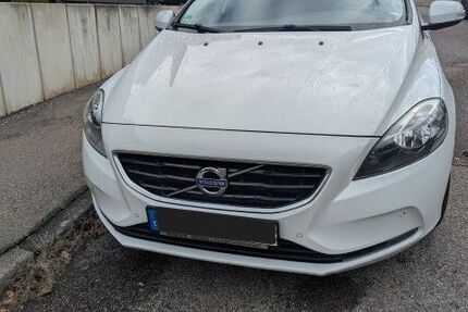 Volvo V40 115.500 km 10.500 &euro; Notzingen 73274