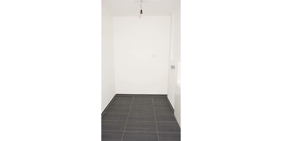 Etagenwohnung Mönchengladbach Stadtmitte - 4 Zimmer, 129 m&sup2;, 1.613&euro; | Angebot:24623557