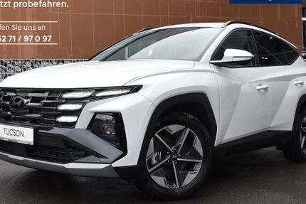 Hyundai TUCSON 3.000 km 32.450 &euro; Höxter 37671