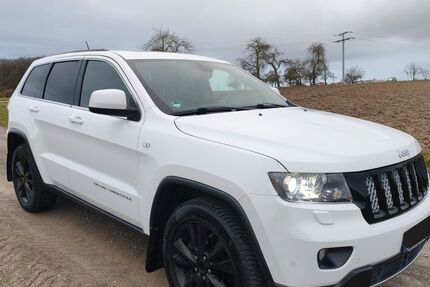 Jeep Grand Cherokee 88.000 km 17.000 &euro; Künzelsau 74653