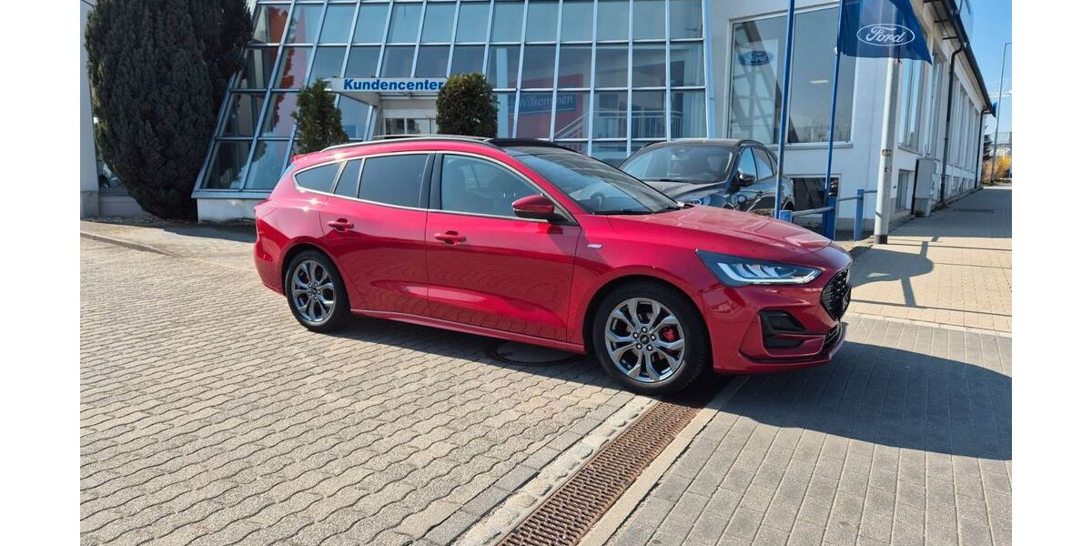 Ford Focus 24.800 km 23.990 &euro; Bautzen 02625