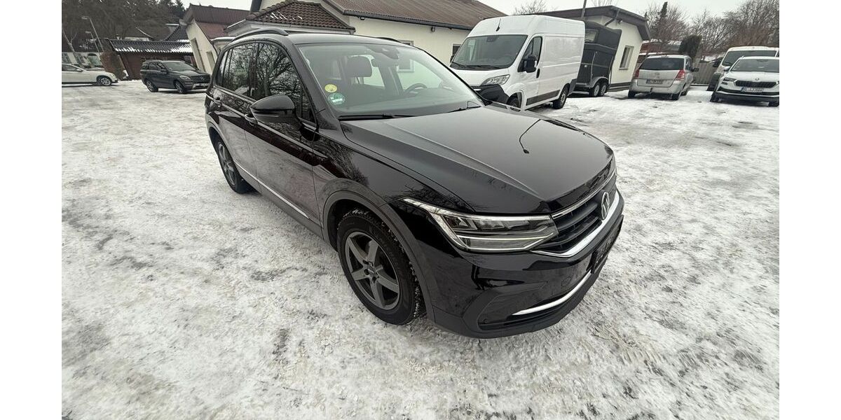 VW Tiguan 245.153 km 16.800 &euro; Wanderup 24997