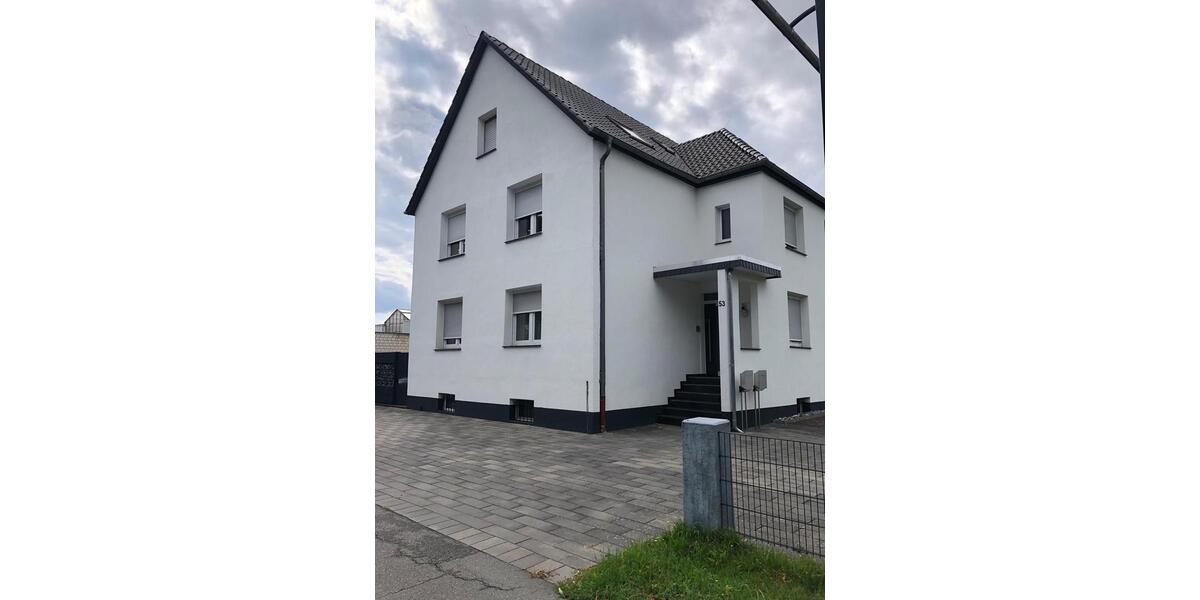 1 Familienhaus mit 3 Wohneinheiten in Bad Lippspringe 9 zimmer