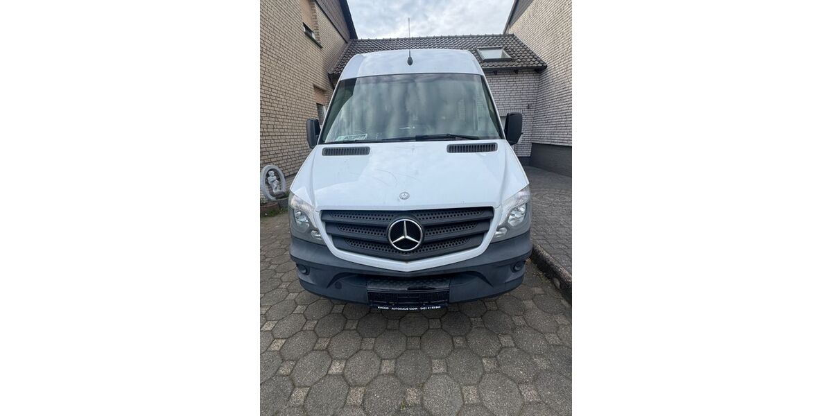 Mercedes-Benz Sprinter 358.000 km 11.000 &euro; Willebadessen 34439