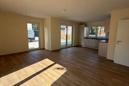 Wohnung Oststeinbek - 3 Zimmer, 82 m&sup2;, 1.750&euro; | Angebot:26733038