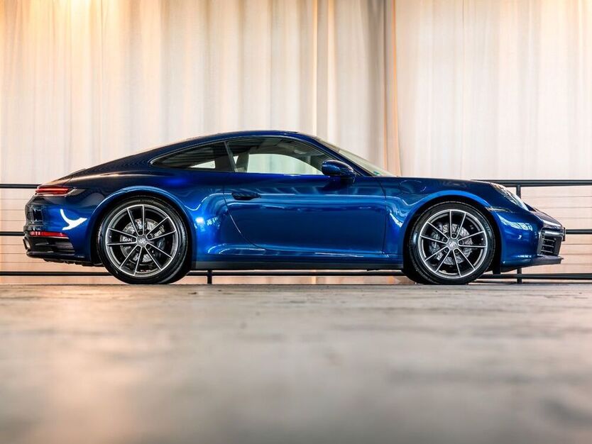992