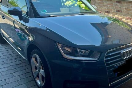 Audi A1 86.000 km 11.900 &euro; Eschweiler 52249