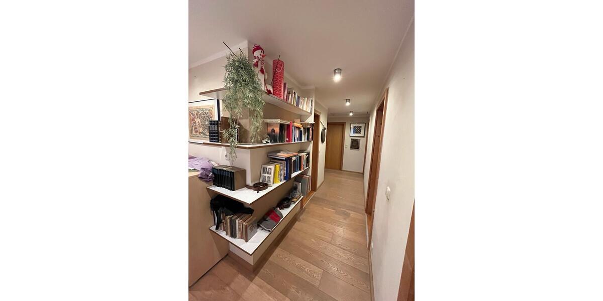 Einfamilienhaus Mühldorf am Inn - 9 Zimmer, 240 m&sup2;, 1.350.000&euro; | Angebot:24422783
