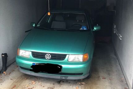 VW Polo 83.000 km 1.899 &euro; München 81739
