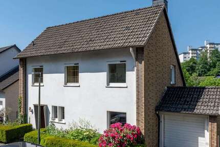 Haus Lüdenscheid Othlinghausen - 6 Zimmer, 141 m&sup2;, 159.000&euro; | Angebot:26818458
